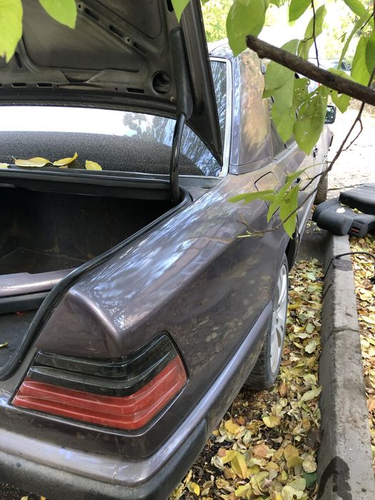 МЕРСЕДЕС w124 на разбор е300 полный привод