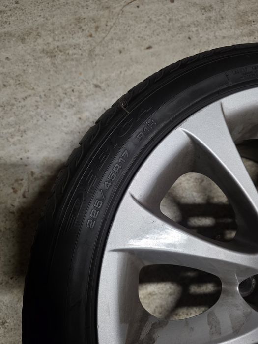 Jante BMW cu anvelope Debica M+S 225/45 R17