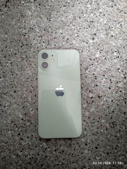 Телефон iphone 12mini