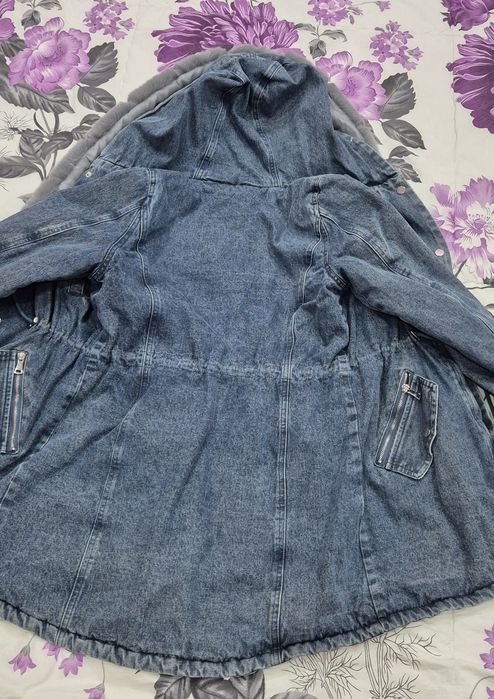 Дънкова парка сив пух свалящ се размер Л,  леко умалено, става и за М