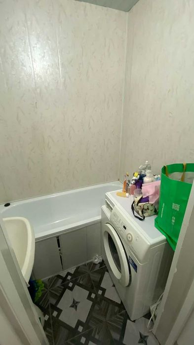 Продам 2х комн 12мкр в новом доме