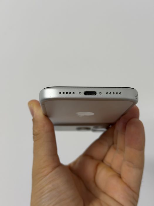IPhone 17 pro 256 GB Neverlock Silver 100% batarie