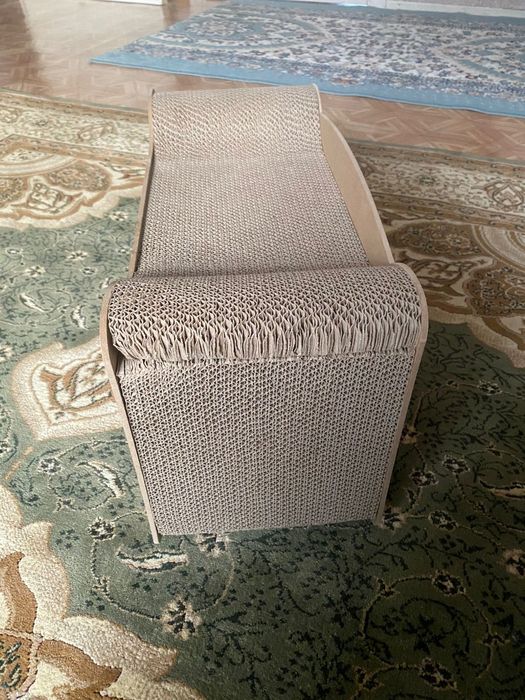 Кошачья лежанка/игрушка