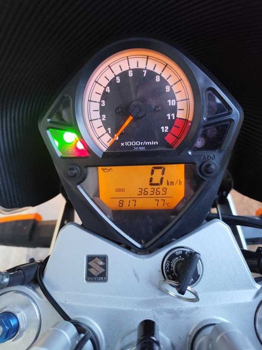 Vand motocicleta Suzuki SV 1000