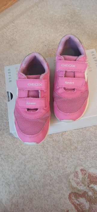 Маратонки Geox за момиче