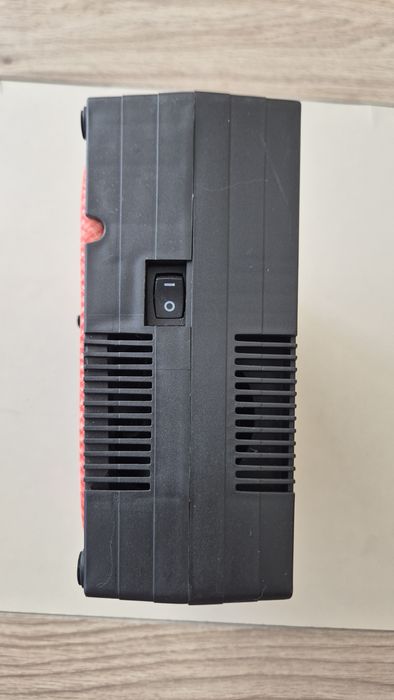 Компресор за гуми НОВ Оригинален  и мощен 240w