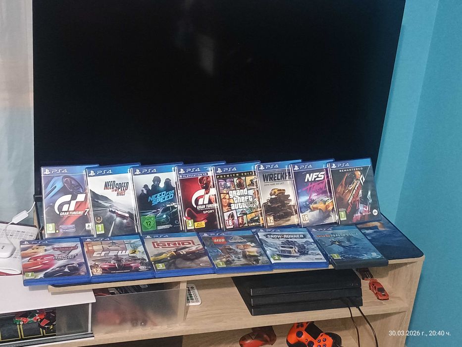 Плейстейшън 4 уникат