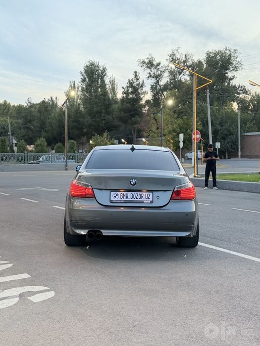 BMW E60 M54B30 530i