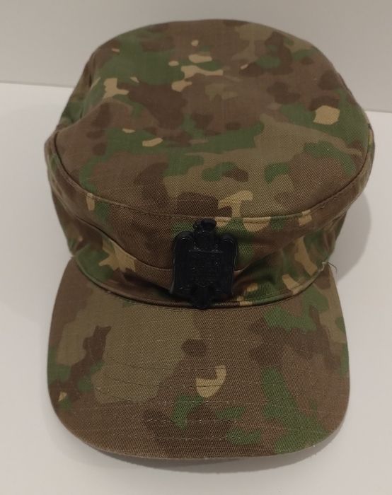 Capela / sapca militara camuflaj combat, INVICTUS + stema ( cuc )