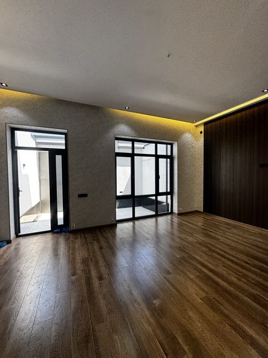 Сергели Ханобад 230м2 срочно