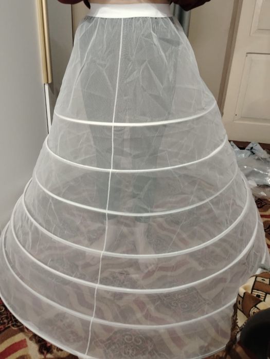 Продам подъюбник