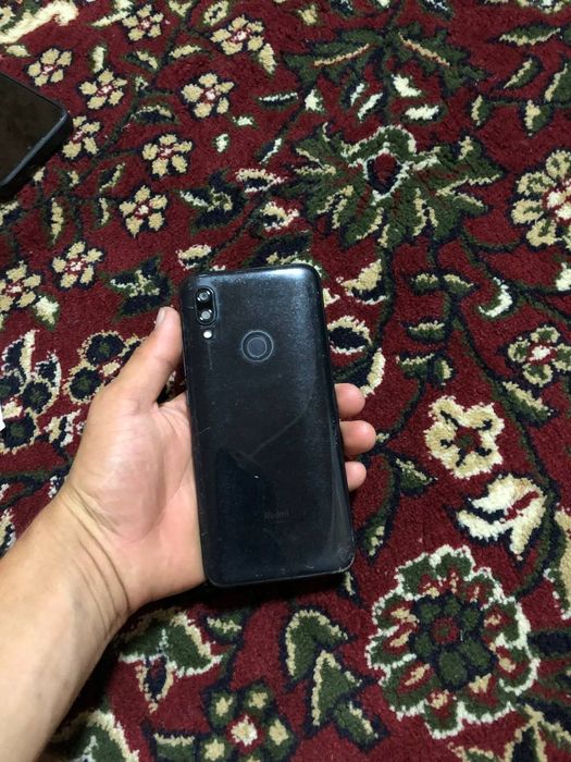 Redmi 7 xolati yaxshi ishlab turibdi
