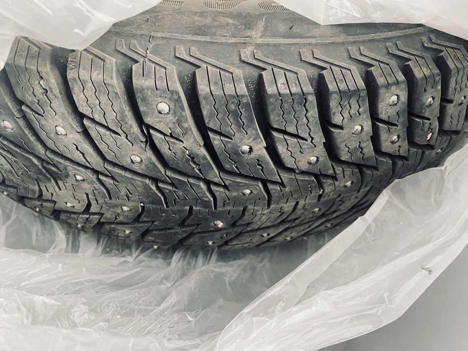 Зимние шины, размер 15
