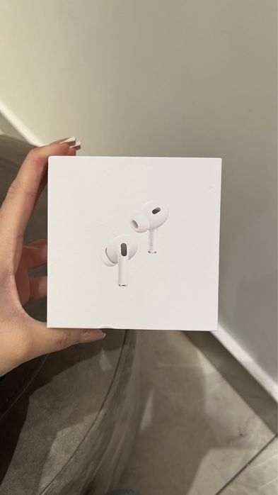 Наушники Apple AirPods Pro 2nd generation белый