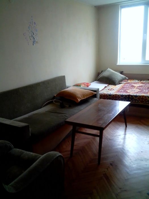 Апартамент под наем Цветен квартал