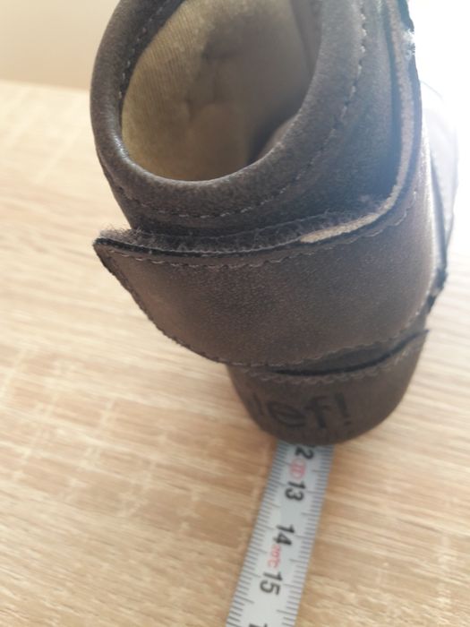 Бебешки буйки - ботушки