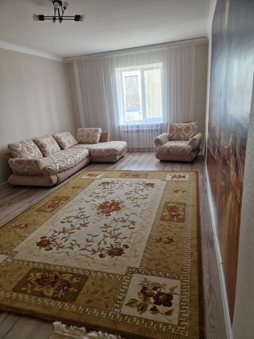 Продаю квартиру в Юни сити