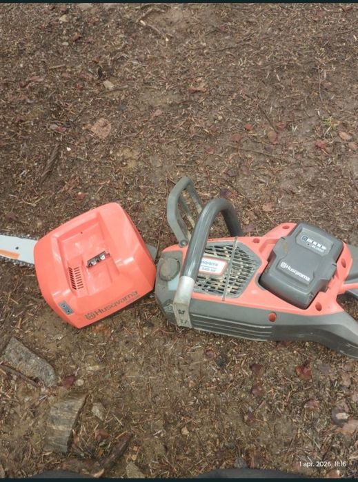 Drujba electrica Husqvarna 540i XP, cu încărcător și baterie. NU TRIMIT!