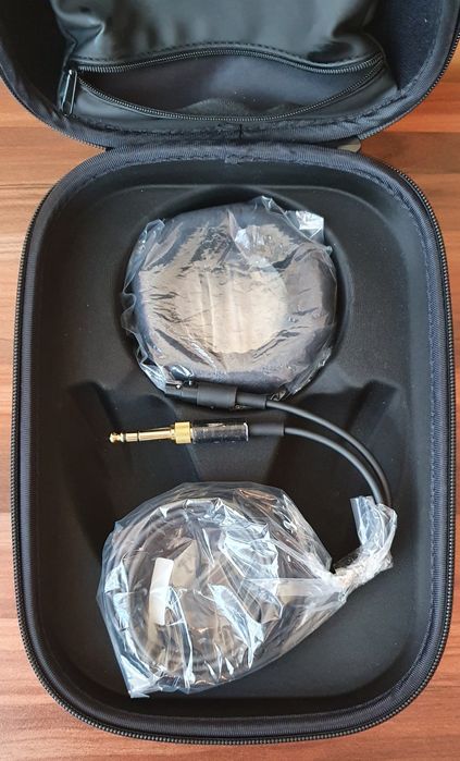 Beyerdynamic DT 1990 Pro