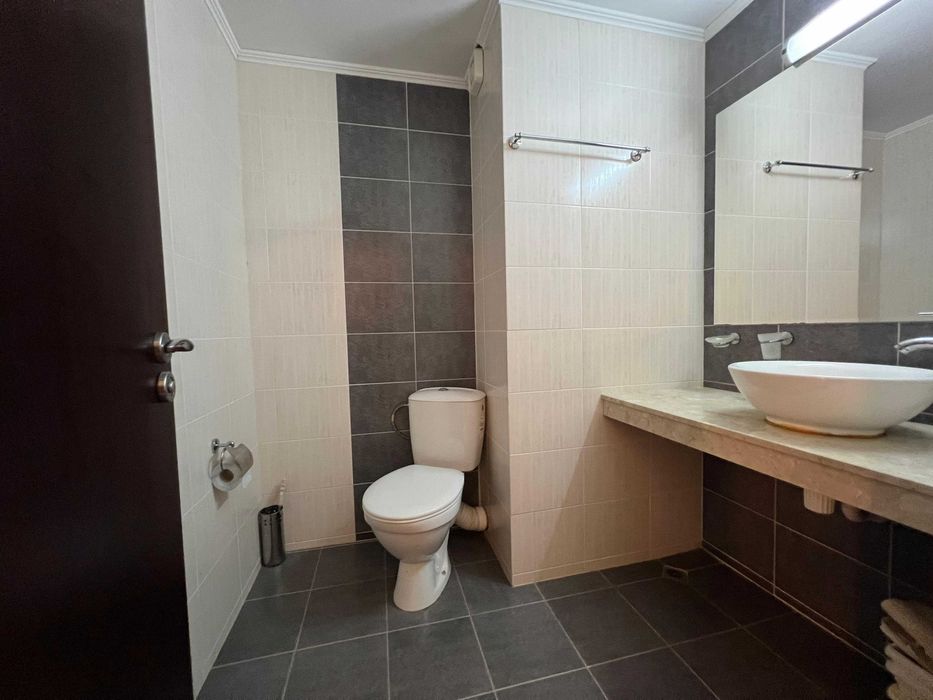 Продава се Двустаен апартамент в к.к. Слънчев бряг - 83 кв.м за 1073 €/кв.м - Снимка #8