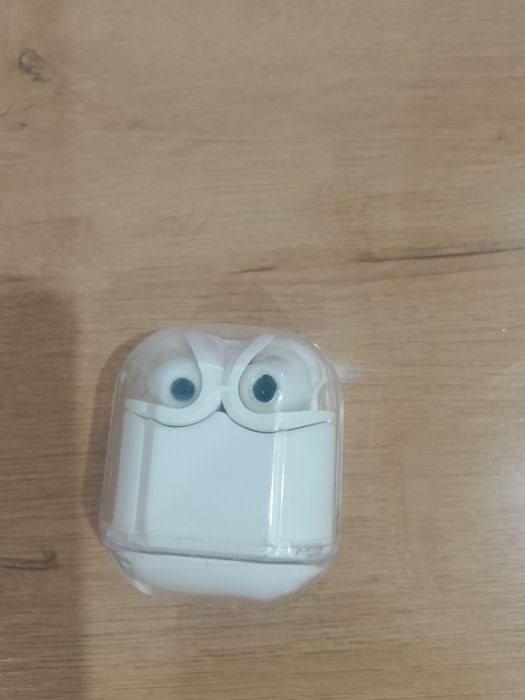 Продам наушники.