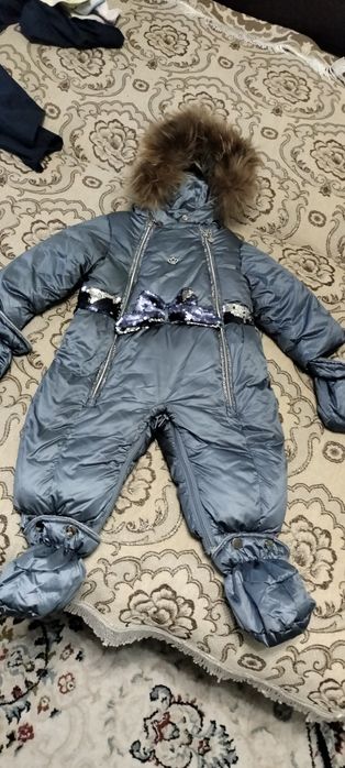 Продам комбинезон зимний