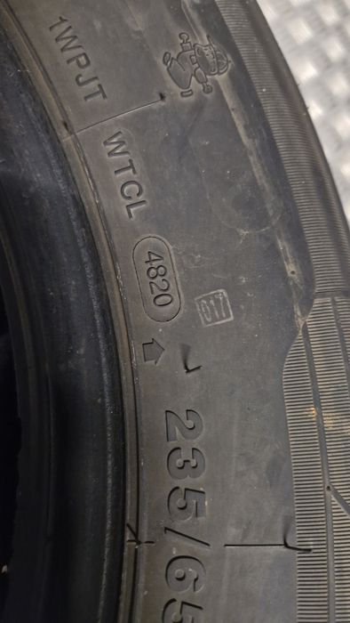 2 x Cauciuc / anvelopa 235 65 R16C Sprinter Crafter de iarna