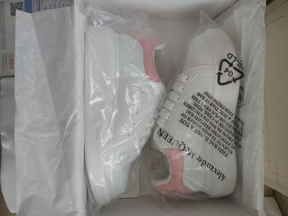 Adidași Alexander Mcqueen mărimea 37