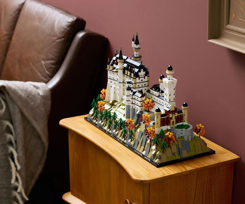 LEGO 21063 Architecture 21063 - Замъкът Нойшванщайн