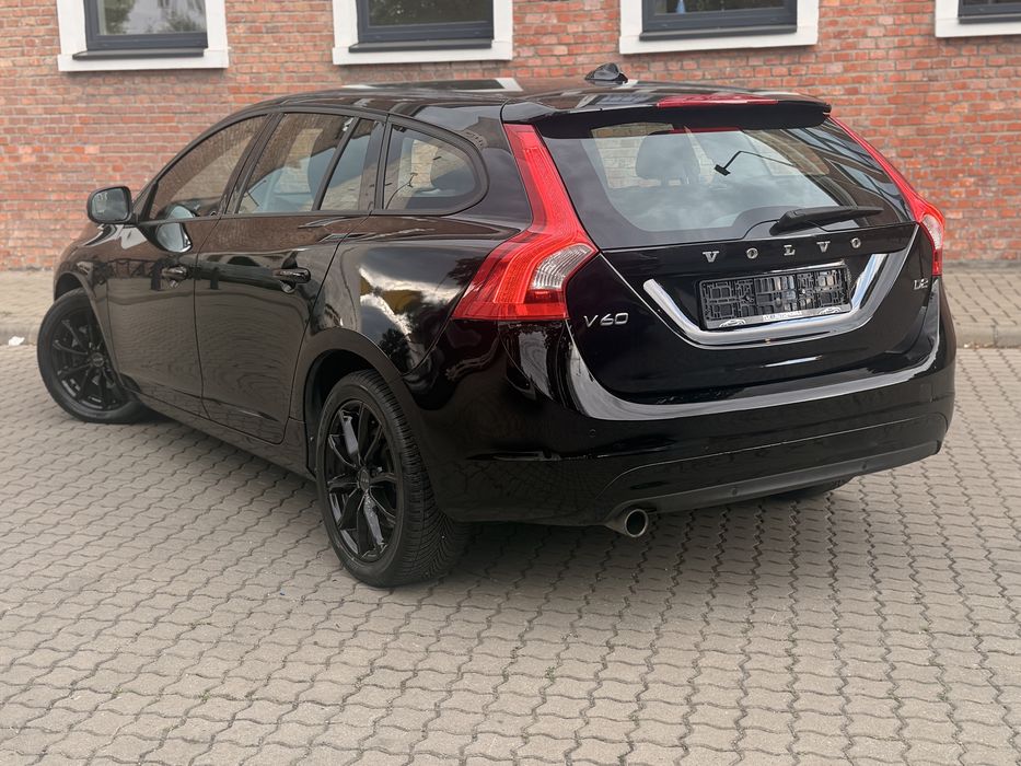 VOLVO V60 2016 — imagine 4