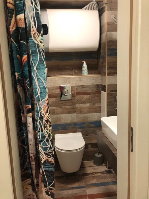 Студио Орхидея до МУ, ВВМУ и ИУ - Варна