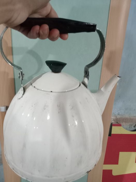 Продам советский чайник 2000тг