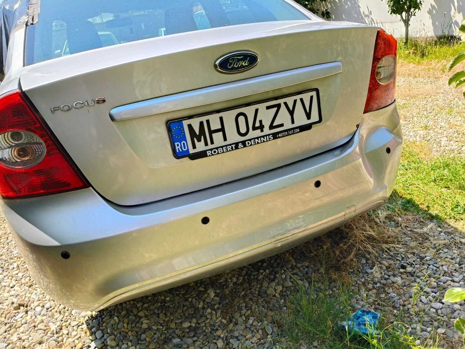 FORD FOCUS  avariat 1,6i