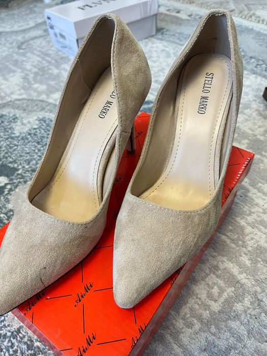 Продаю туфли на каблуке