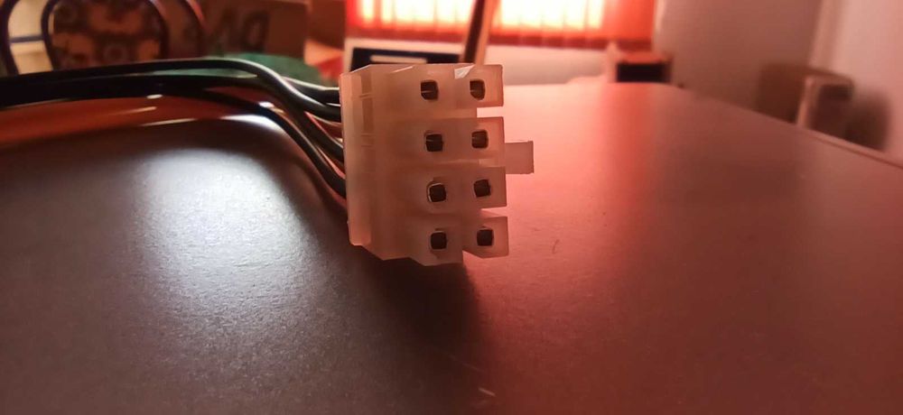 ATX  Power  адаптер