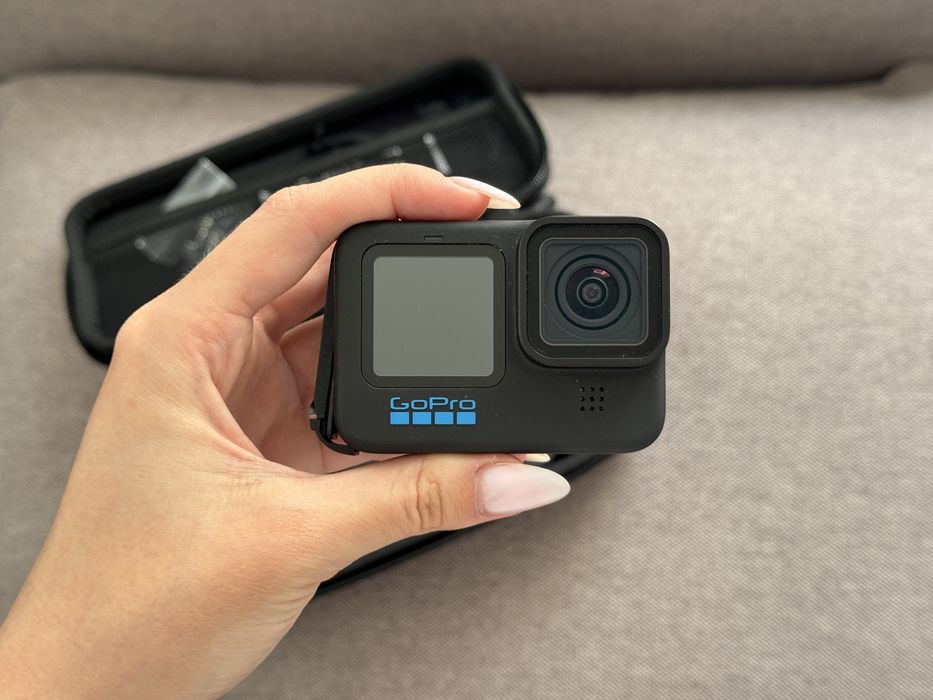GoPro HERO10 Black + kit complet de accesorii originale