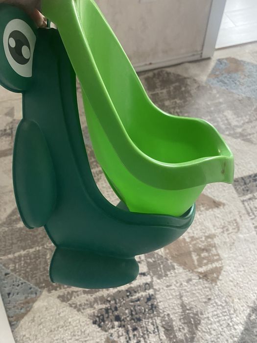 Продам Писсуар детский