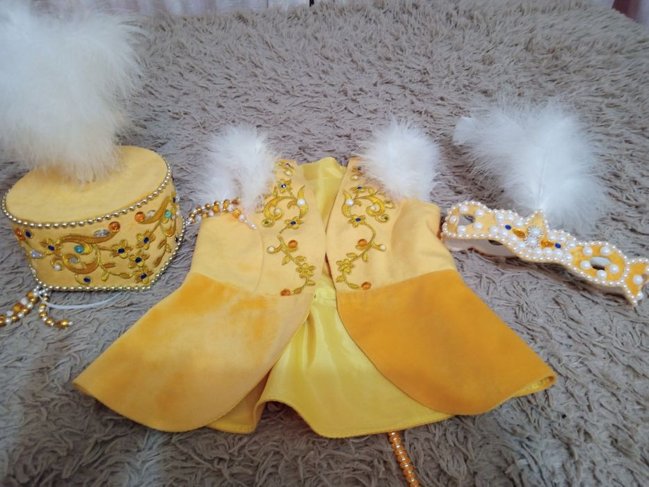 Казахский костюм