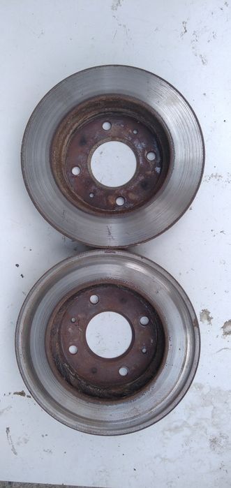 Тормозной диск от mitsubishi galant