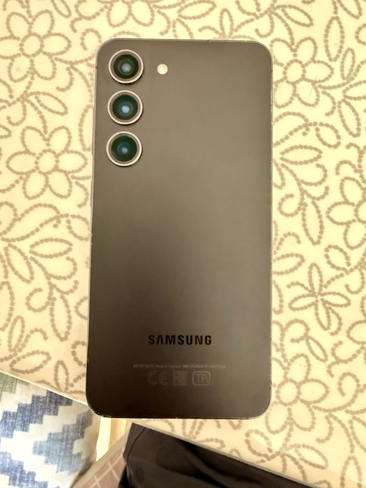 Срочно продам Samsung S23