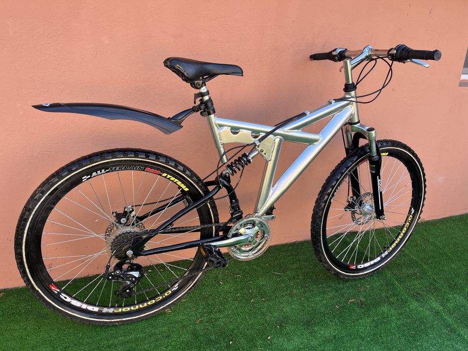 Алуминиев Немски Велосипед с Дискови Спирачки 26цола 8х3 Внос Германия