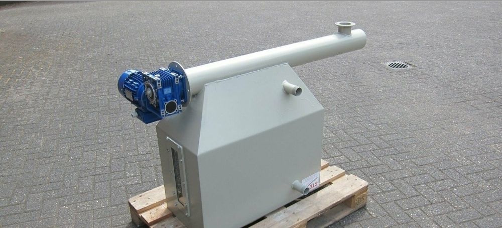 шнек- винтови транспортьори