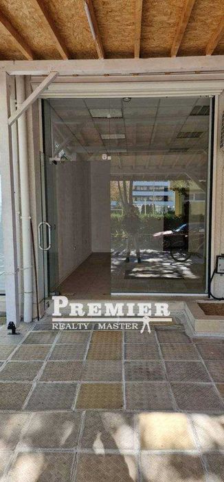 Продава се Магазин в Бургас, Акациите - 32 кв.м за 2469 €/кв.м - Снимка #7