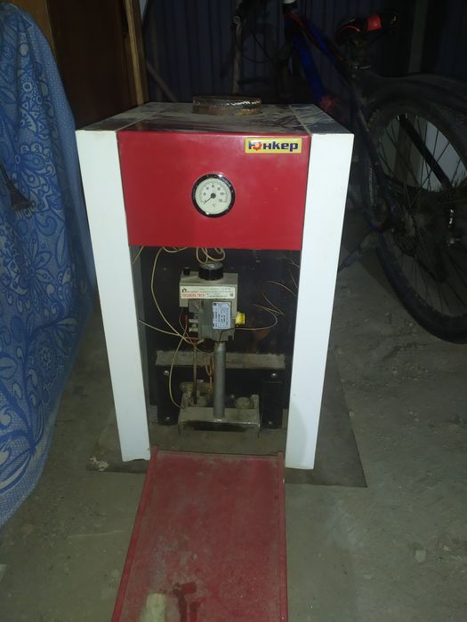 Газовая печь напольная