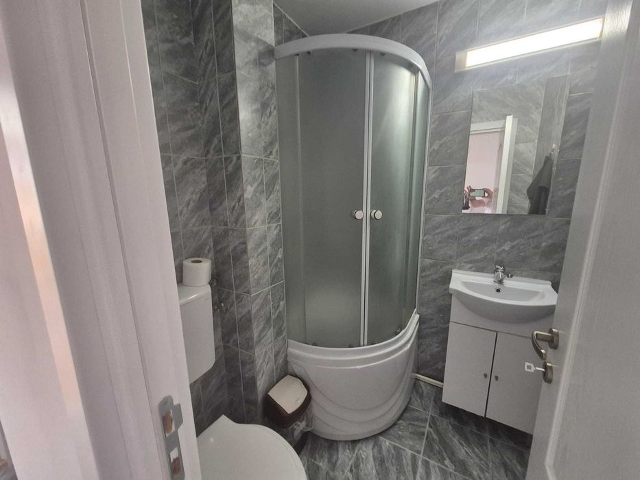 Se închiriază  garsoniera  regim hotelier