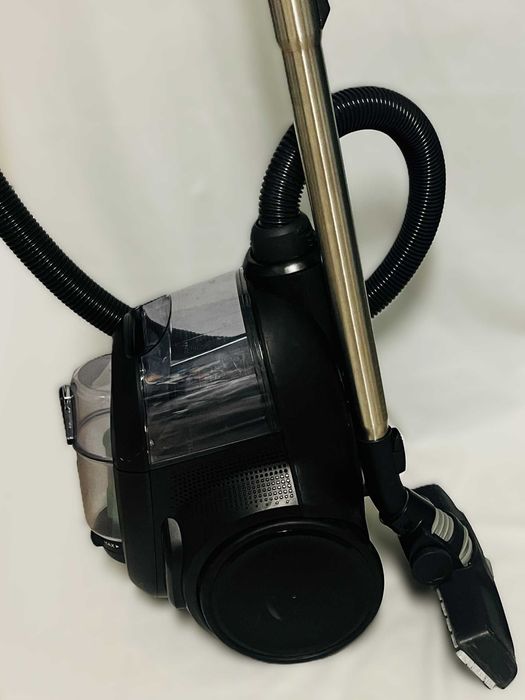 Прахосмукачка без торба AEG CLEAN 6000 ÖKO (AL61C2ÖKO) – Отлично състояние с ГАРАНЦИЯ!