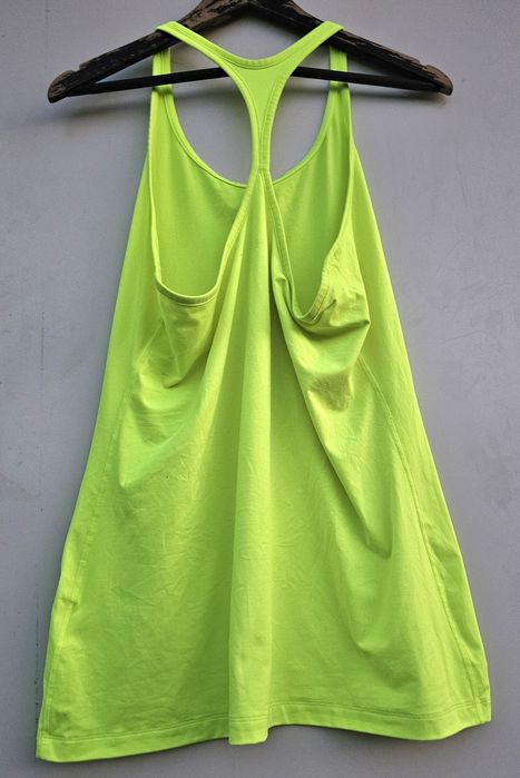 Nike дамски оригинален топ Л размер