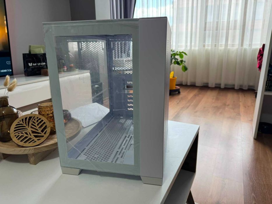 Carcasa Lian Li O11 Dynamic Mini Tempered Glass Snow Edition
