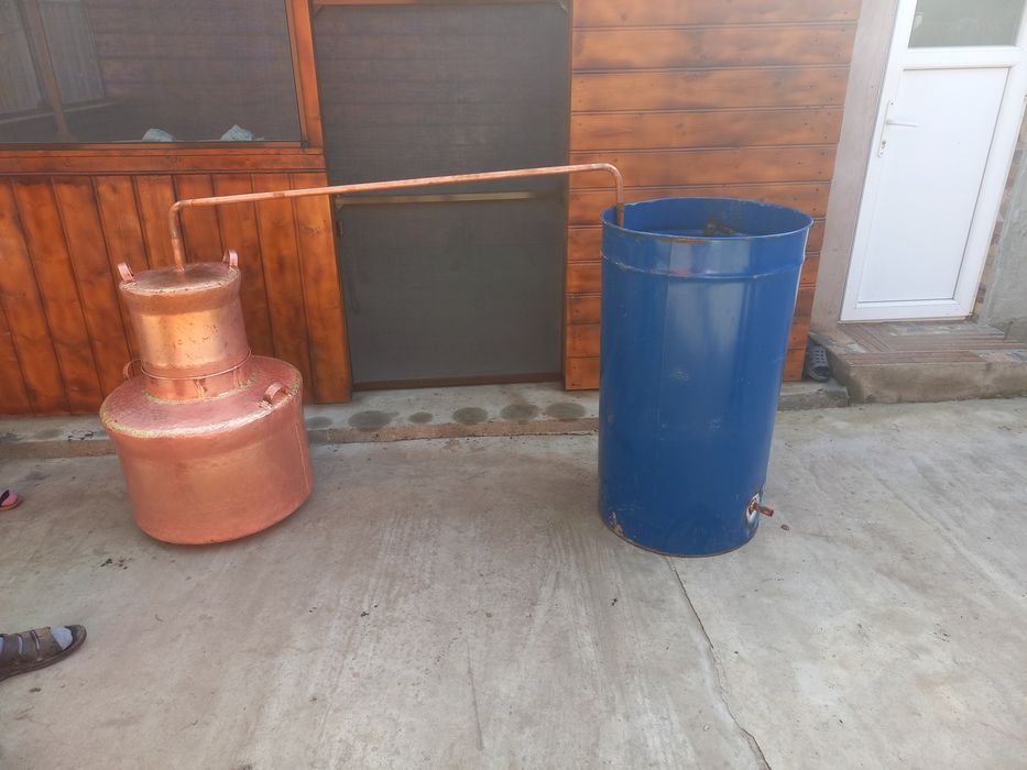 Vand cazan de țuică la 100 de Litri cu fundul de 4 mm pareti de 3 mm capacul de 2 mm mai multe detali sunați nr