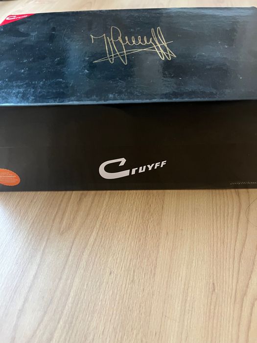 Мъжки обувки Cruyff